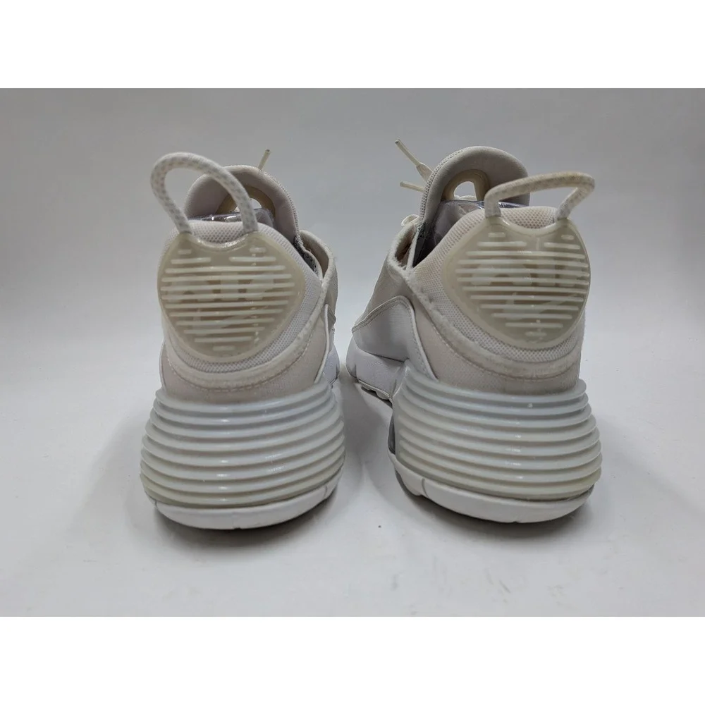 Nike Air Max 2090 Mens White Sail Running Shoes Sneakers BV9977-100 Size 9